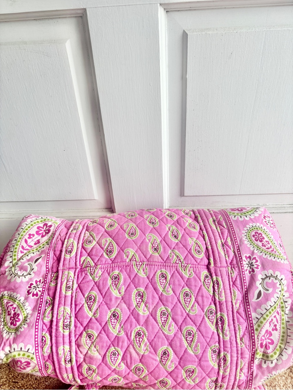 💖 Vera Bradley Bermuda Pink Small Duffel Bag Retired Paisley Print Quilted Y2K - Picture 10 of 11